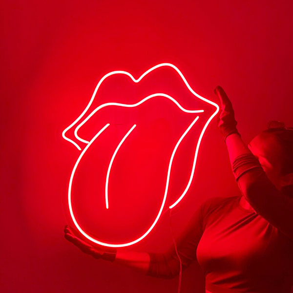 Neon tongue Sign - Red