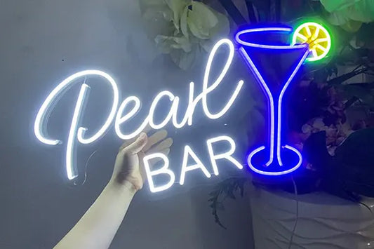 Neon Sign - Pearl Bar